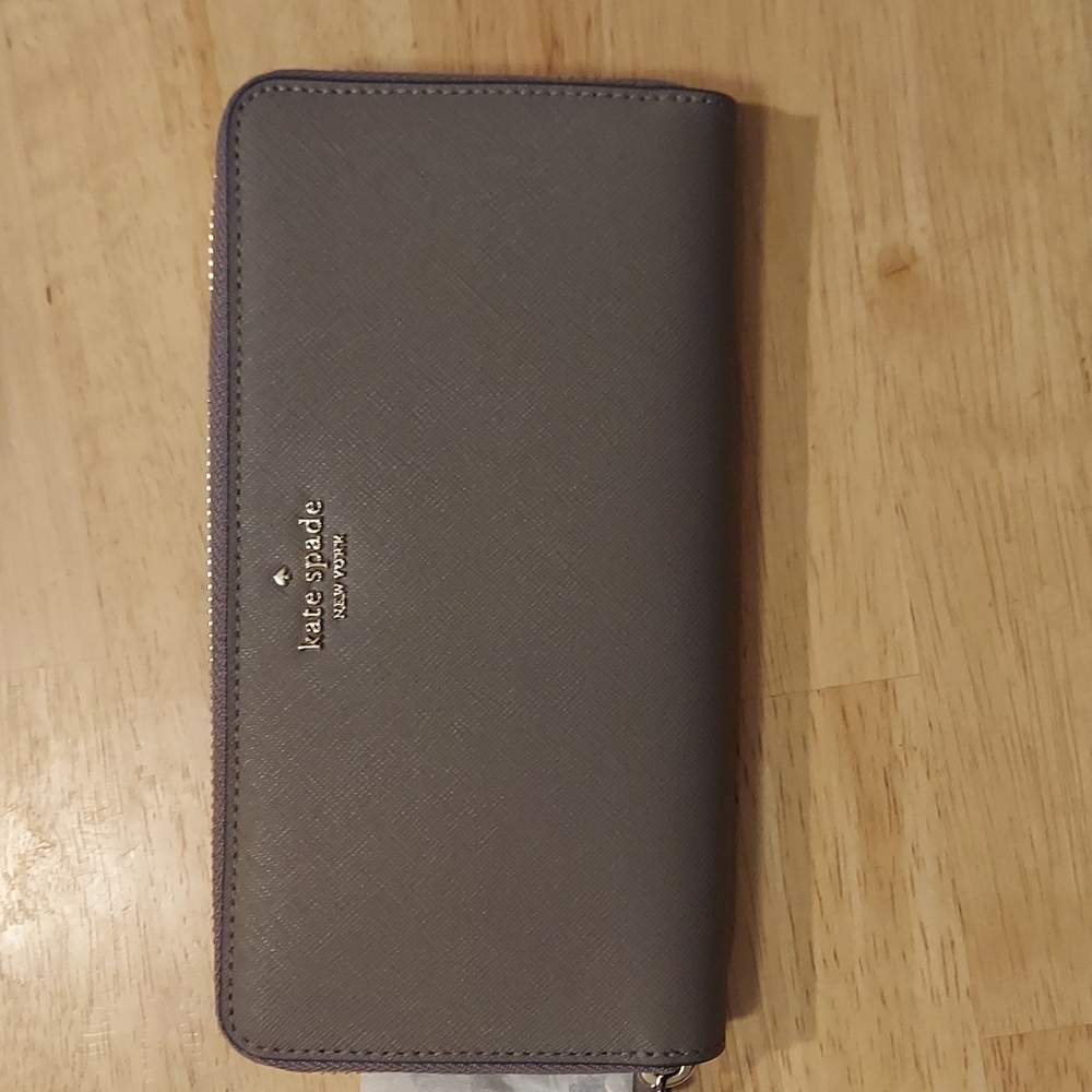 New Kate Spade Laurel Way Neda Large Wallet Clutch